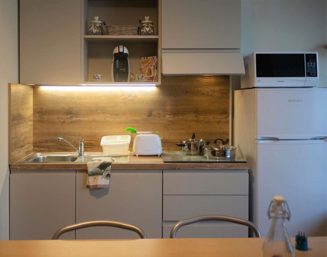 Appartamento Timeless Con Piscina E Tennis Valbrona Zewnętrze zdjęcie